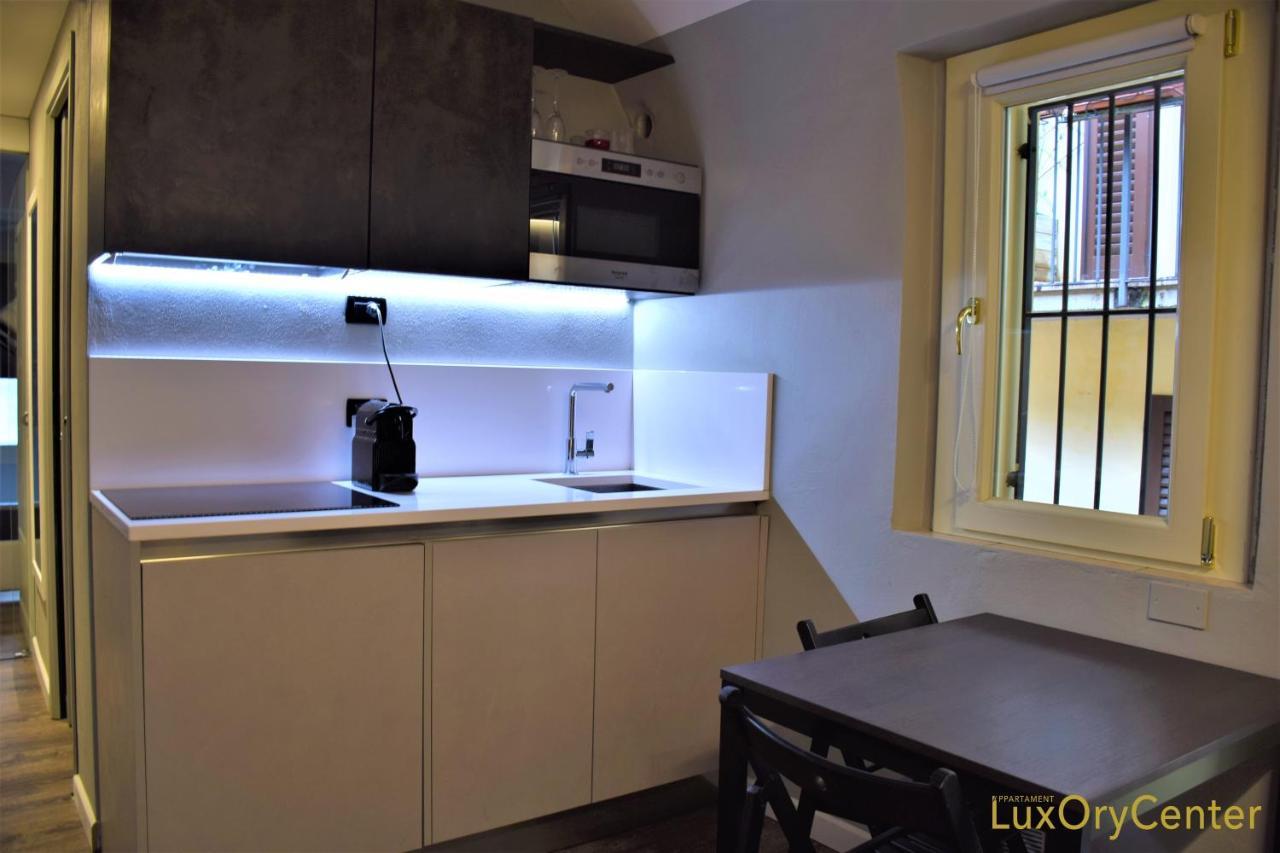 Luxory Center - Bilocale In Centro Storico In Palazzo D'Epoca In Zona Pedonale Vicino Alla Metro Vittoria Брешія Екстер'єр фото